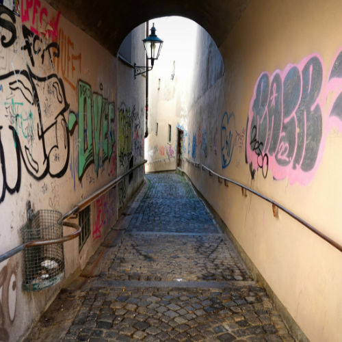 Graffitientfernung Würzburg – Fassaden und Mauern